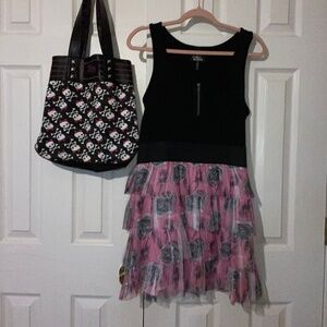 Alice in wonderland dress + skull purse